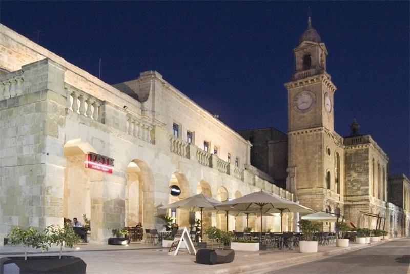 Traditional Maltese Townhouse, Roof Terrace And Views Senglea Exteriör bild